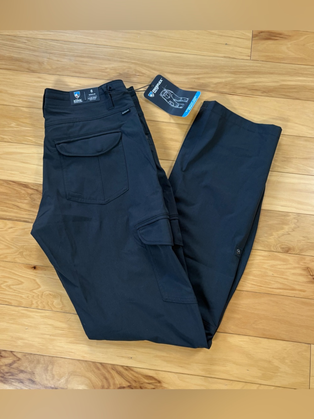 Kuhl Freeflex Roll Up Pants Womens Sz 6 Reg Black Cargo Stretch Nylon Convertibl
